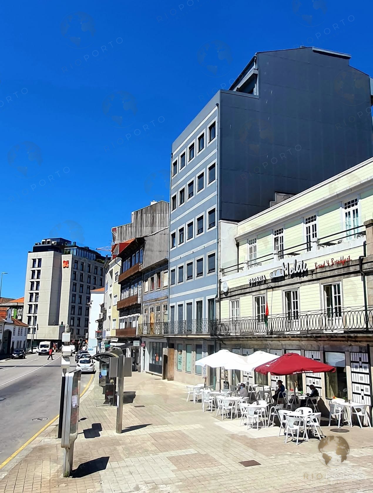 T1/T2 NO CENTRO DO PORTO - EXCELENTE LOCALIZAÇÃO
